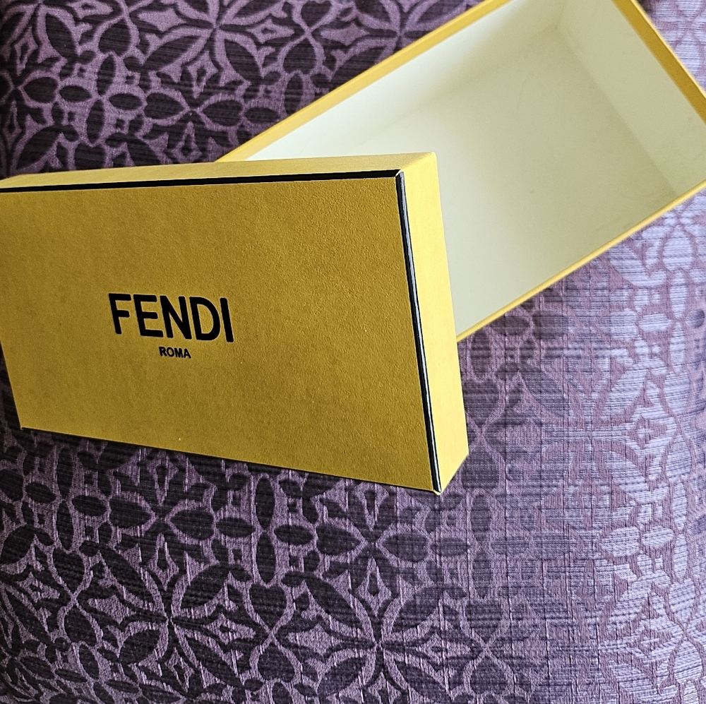 Designer Eyeglass Boxes - Picture 2 of 2